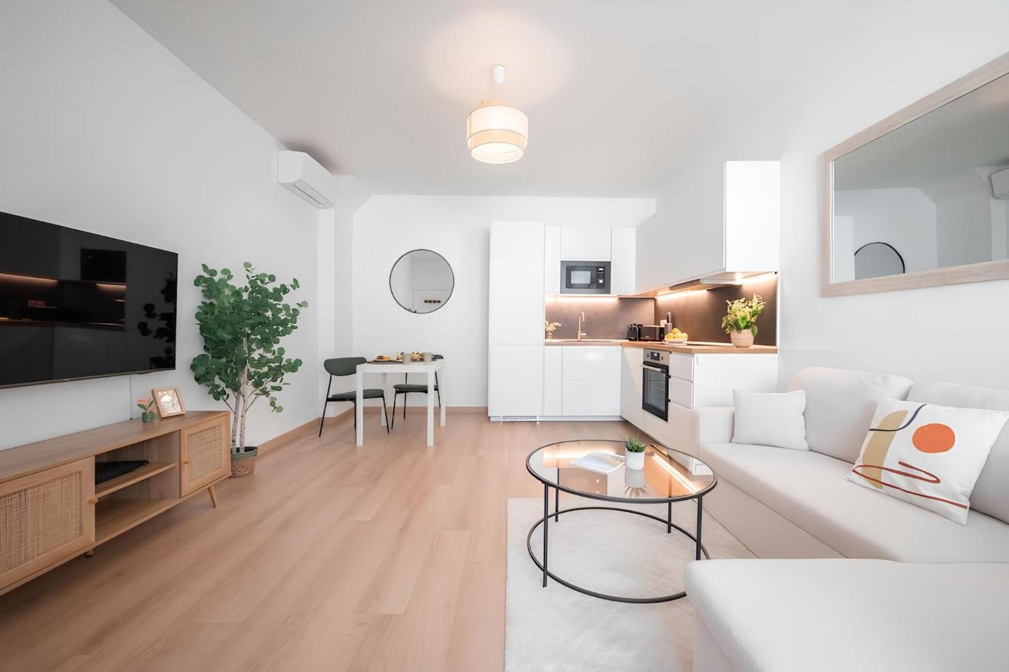 Cozy Appartement Plein Centre, Proche Gare/Plage Menton Dış mekan fotoğraf
