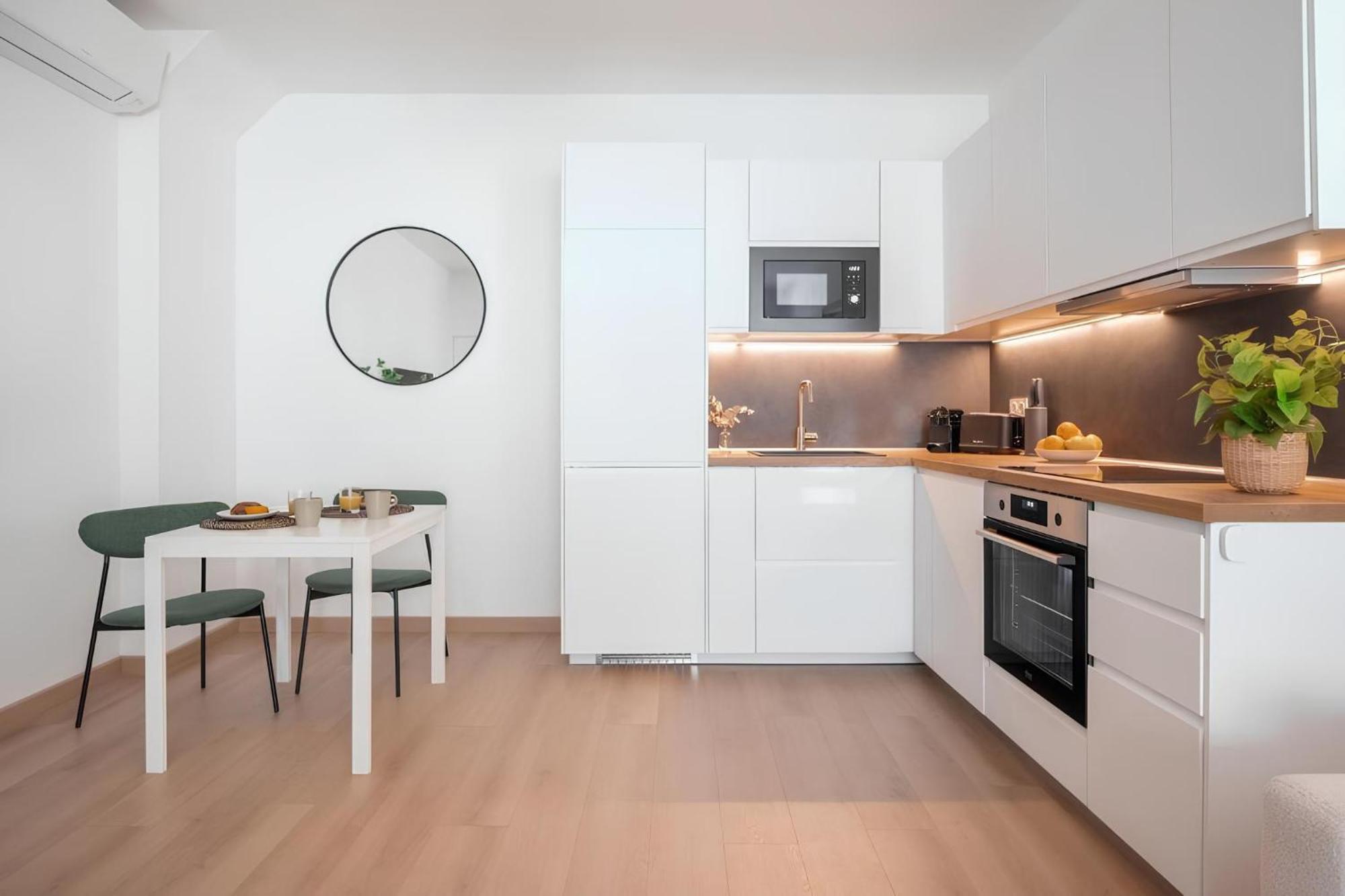 Cozy Appartement Plein Centre, Proche Gare/Plage Menton Dış mekan fotoğraf