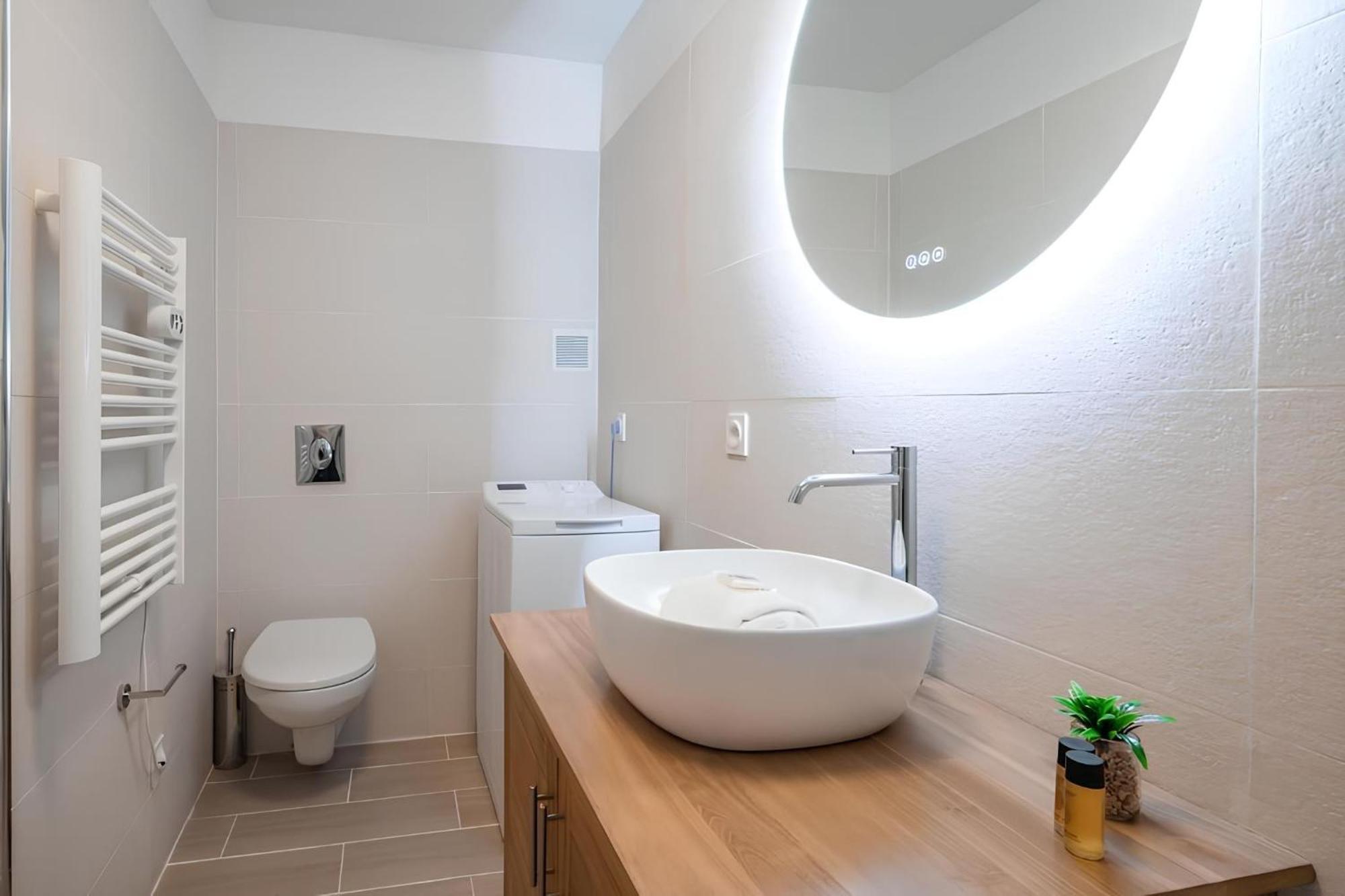 Cozy Appartement Plein Centre, Proche Gare/Plage Menton Dış mekan fotoğraf
